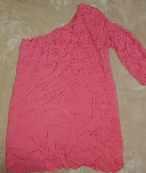 3 for $10! NWOT salmon colored half shoulder sleeve. - Picture 1 of 2